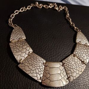 Fashion Jewelry: Unique Chunky Statement Silver Necklace.
